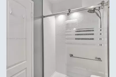 2001 Atlantic Shores Blvd #419, Hallandale Beach, FL 33009 - Photo 20