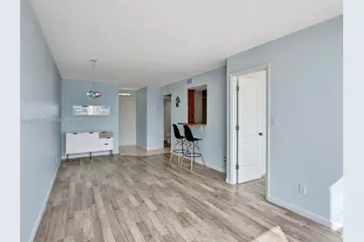 2001 Atlantic Shores Blvd #419, Hallandale Beach, FL 33009 - Photo 8