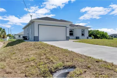 475 Raymer St #0, Lehigh Acres, FL 33974 - Photo 6
