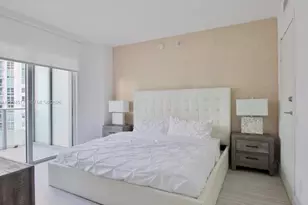 1300 Brickell Bay Dr, Miami, FL 33131 - Photo 6