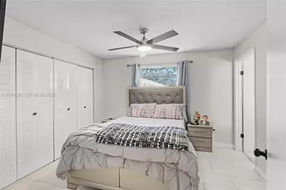 2934 NW 94th St #2934, Miami, FL 33147 - Photo 10