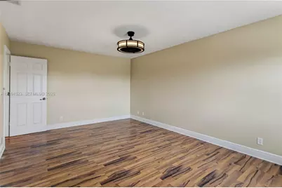 7504 Viscaya Cir, Margate, FL 33063 - Photo 36