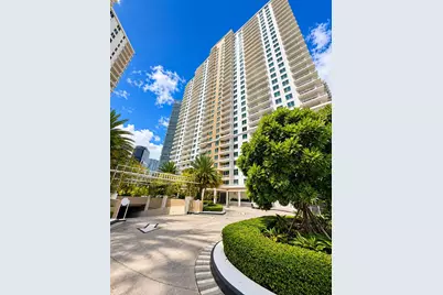 801 Brickell Key Blvd #2108, Miami, FL 33131 - Photo 6