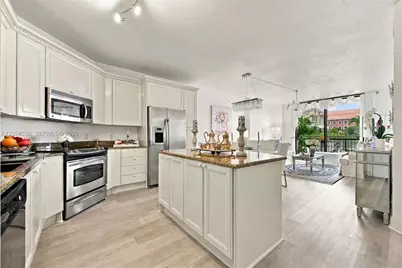 55 Merrick Way #520, Coral Gables, FL 33134 - Photo 6