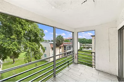 2700 Riverside Dr #302-B, Coral Springs, FL 33065 - Photo 24