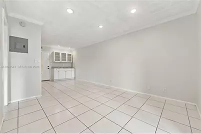 2700 Riverside Dr #302-B, Coral Springs, FL 33065 - Photo 6