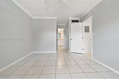 2700 Riverside Dr #302-B, Coral Springs, FL 33065 - Photo 18