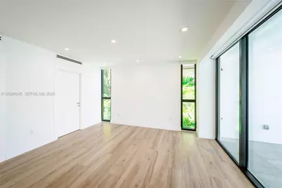 1930 Bay Dr #2, Miami Beach, FL 33141 - Photo 42