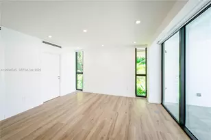 1930 Bay Dr, Miami Beach, FL 33141 - Photo 42