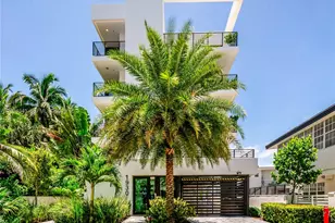 1930 Bay Dr, Miami Beach, FL 33141 - Photo 1