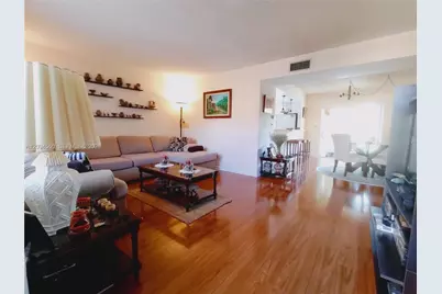 8401 SW 107th Ave #219E, Miami, FL 33173 - Photo 2