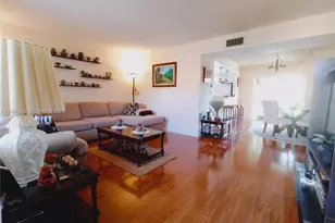 8401 SW 107th Ave, Miami, FL 33173 - Photo 2