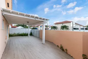 2236 W 74th Pl, Hialeah, FL 33016 - Photo 20