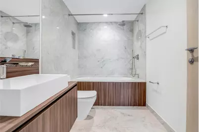 1000 Brickell Plaza #2304, Miami, FL 33131 - Photo 20