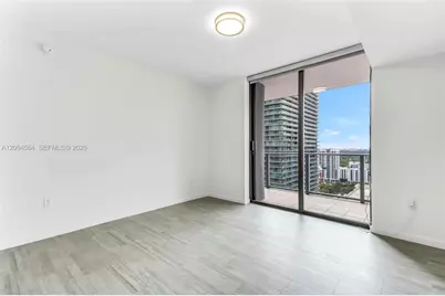 1000 Brickell Plaza #2304, Miami, FL 33131 - Photo 14