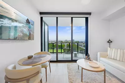 580 72nd St #611, Miami Beach, FL 33141 - Photo 4