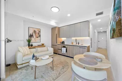 580 72nd St #611, Miami Beach, FL 33141 - Photo 2