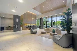 580 72nd St, Miami Beach, FL 33141 - Photo 8