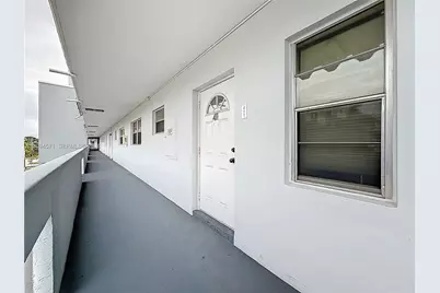 1000 NE 14th Ave #411, Hallandale Beach, FL 33009 - Photo 26