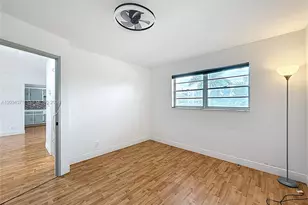 1000 NE 14th Ave, Hallandale Beach, FL 33009 - Photo 12