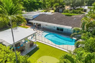 2471 NE 201st St, Miami, FL 33180 - Photo 1