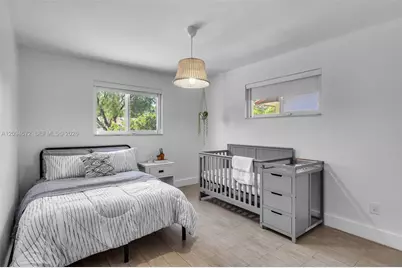 2471 NE 201st St, Miami, FL 33180 - Photo 26
