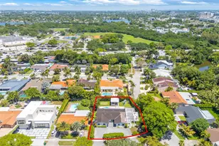 2471 NE 201st St, Miami, FL 33180 - Photo 80