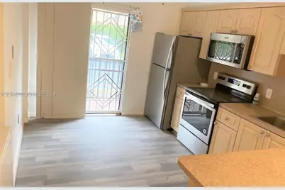 5490 W 21st Ct #111, Hialeah, FL 33016 - Photo 6