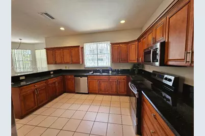 7558 Prescott Ln, Lake Worth, FL 33467 - Photo 6