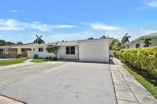 814 NE 4th St, Hallandale Beach, FL 33009 - Photo 2