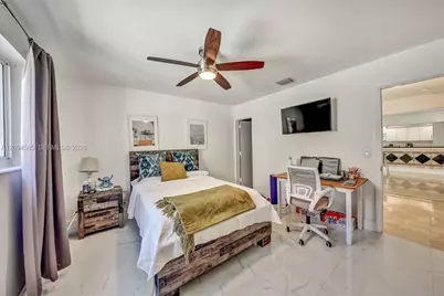 814 NE 4th St #814, Hallandale Beach, FL 33009 - Photo 20