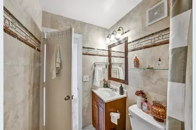 814 NE 4th St #814, Hallandale Beach, FL 33009 - Photo 30