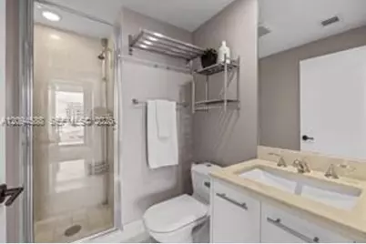 6799 Collins Ave #606, Miami Beach, FL 33141 - Photo 20