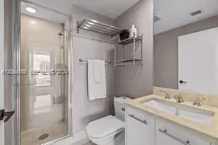 6799 Collins Ave, Miami Beach, FL 33141 - Photo 20