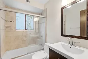 521 N Victoria Park Rd, Fort Lauderdale, FL 33301 - Photo 8