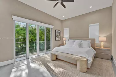 3079 Carter St #3079, Miami, FL 33133 - Photo 14