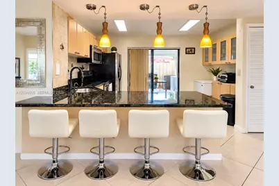 1807 SW 107th Ave #2210, Miami, FL 33165 - Photo 2