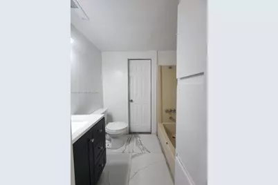 21870 NW 1st St #H, Pembroke Pines, FL 33029 - Photo 14