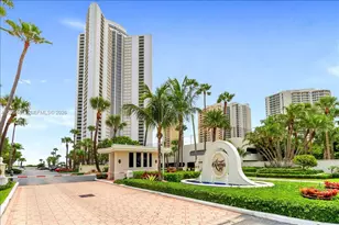 3000 N Ocean Dr, Singer Island, FL 33404 - Photo 2