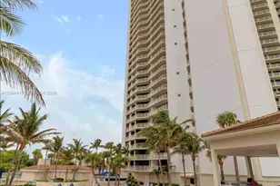 3000 N Ocean Dr, Singer Island, FL 33404 - Photo 32