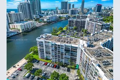 800 Parkview Dr #1006, Hallandale Beach, FL 33009 - Photo 1