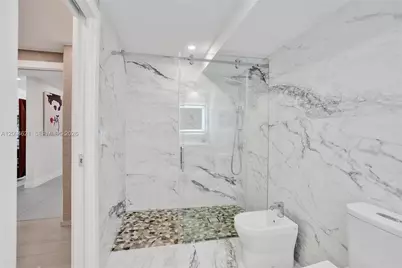 520 Brickell Key Dr #A1015, Miami, FL 33131 - Photo 16