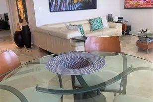 2555 Collins Ave, Miami Beach, FL 33140 - Photo 4