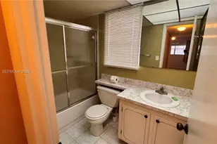 8400 Sunrise Lakes Blvd, Sunrise, FL 33322 - Photo 8