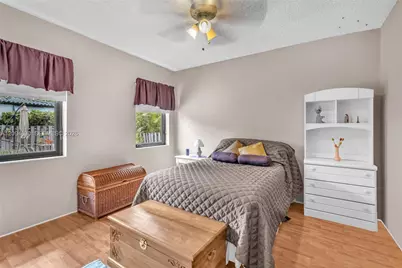 7701 Center Bay Dr, North Bay Village, FL 33141 - Photo 38