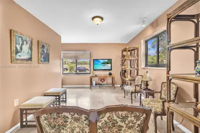 7701 Center Bay Dr, North Bay Village, FL 33141 - Photo 32