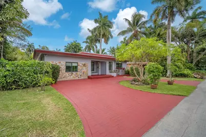 7701 Center Bay Dr, North Bay Village, FL 33141 - Photo 4