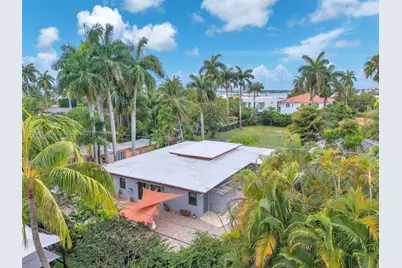 7701 Center Bay Dr, North Bay Village, FL 33141 - Photo 72
