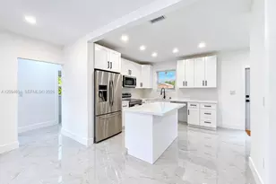 3510 NW 82nd St, Miami, FL 33147 - Photo 6
