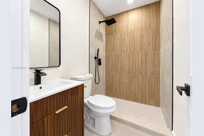 3510 NW 82nd St, Miami, FL 33147 - Photo 28